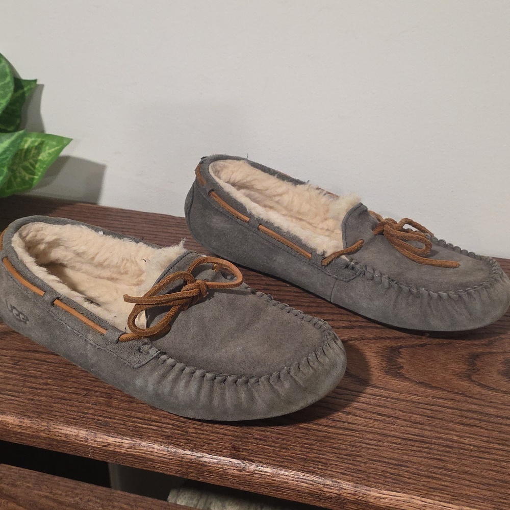 UGG Gray Suede Shearling Mocassins Womens 8 - Picture 4 of 7